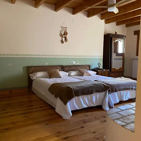 Masia Mas De La Creu * فالديروبريس