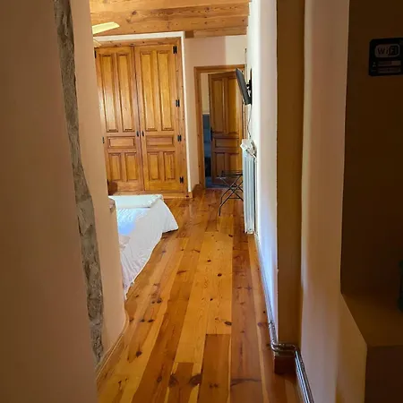 Masia Mas De La Creu