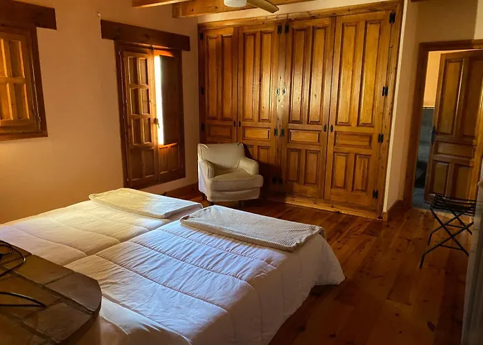 Masia Mas De La Creu